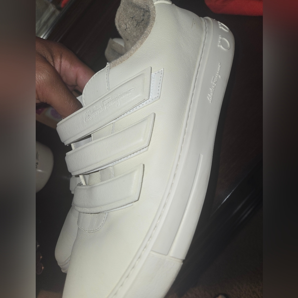 Salvatore Ferragamo Cream Velcro Sneakers